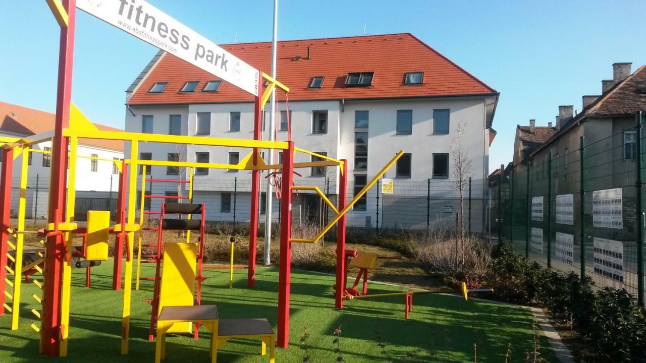 Gyorapartman-Best Eksteriør billede